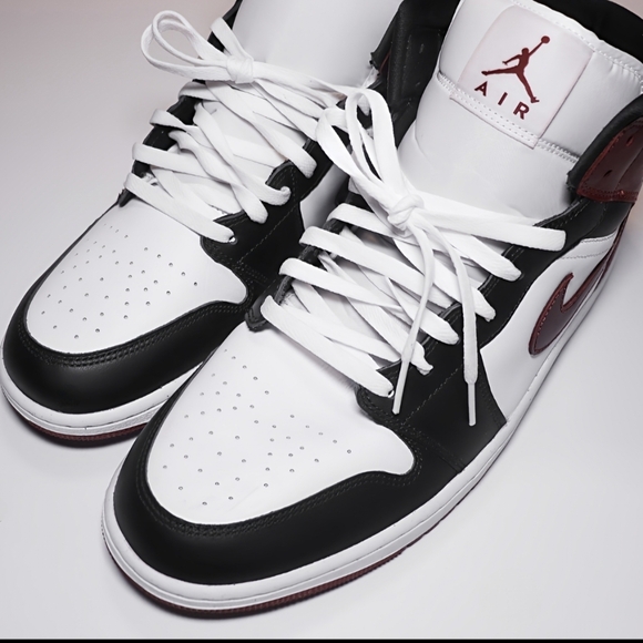 ✨New Nike Air Jordan 1 Mid SE Dark Pony Black White Nby HF3216-102 Men's Size 14 - Picture 3 of 8